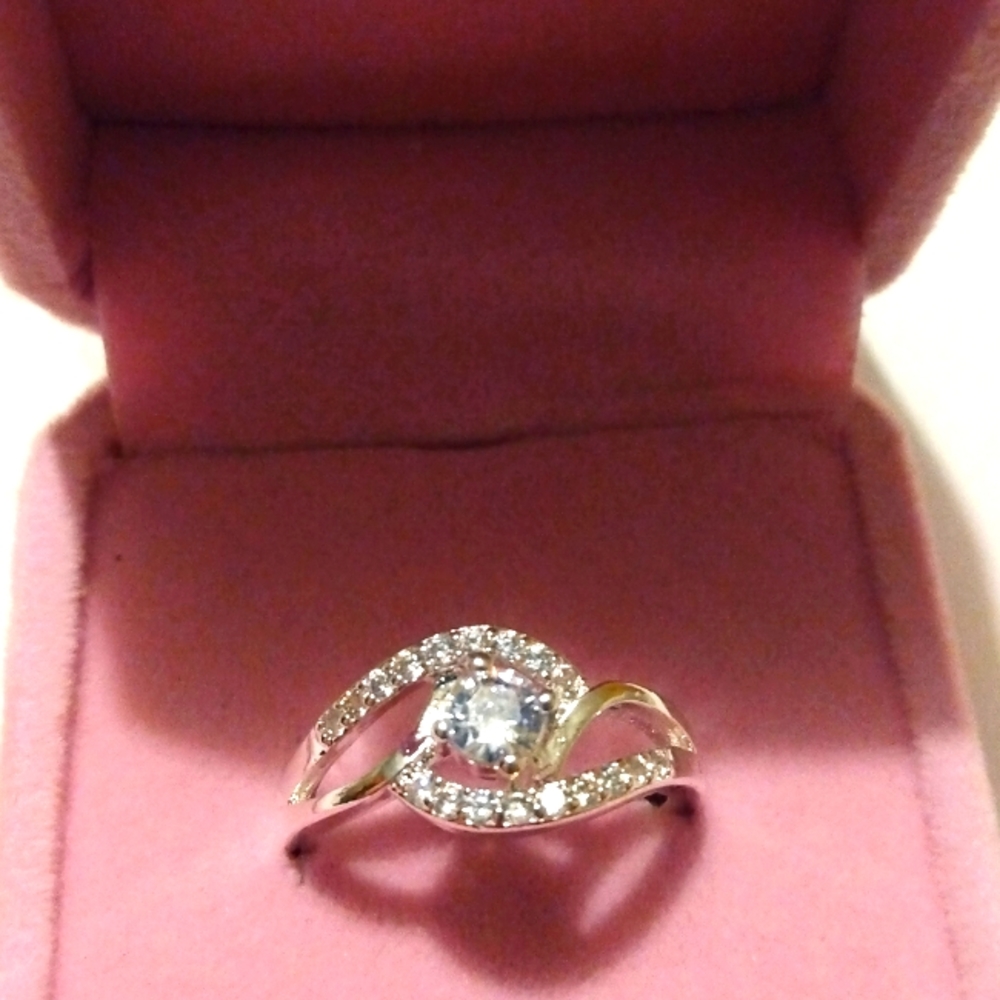 Round brilliant diamond shooting star silver 925 ring